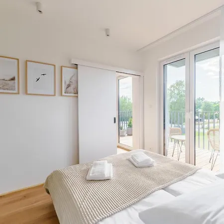 Sail Surfingbird Apartment